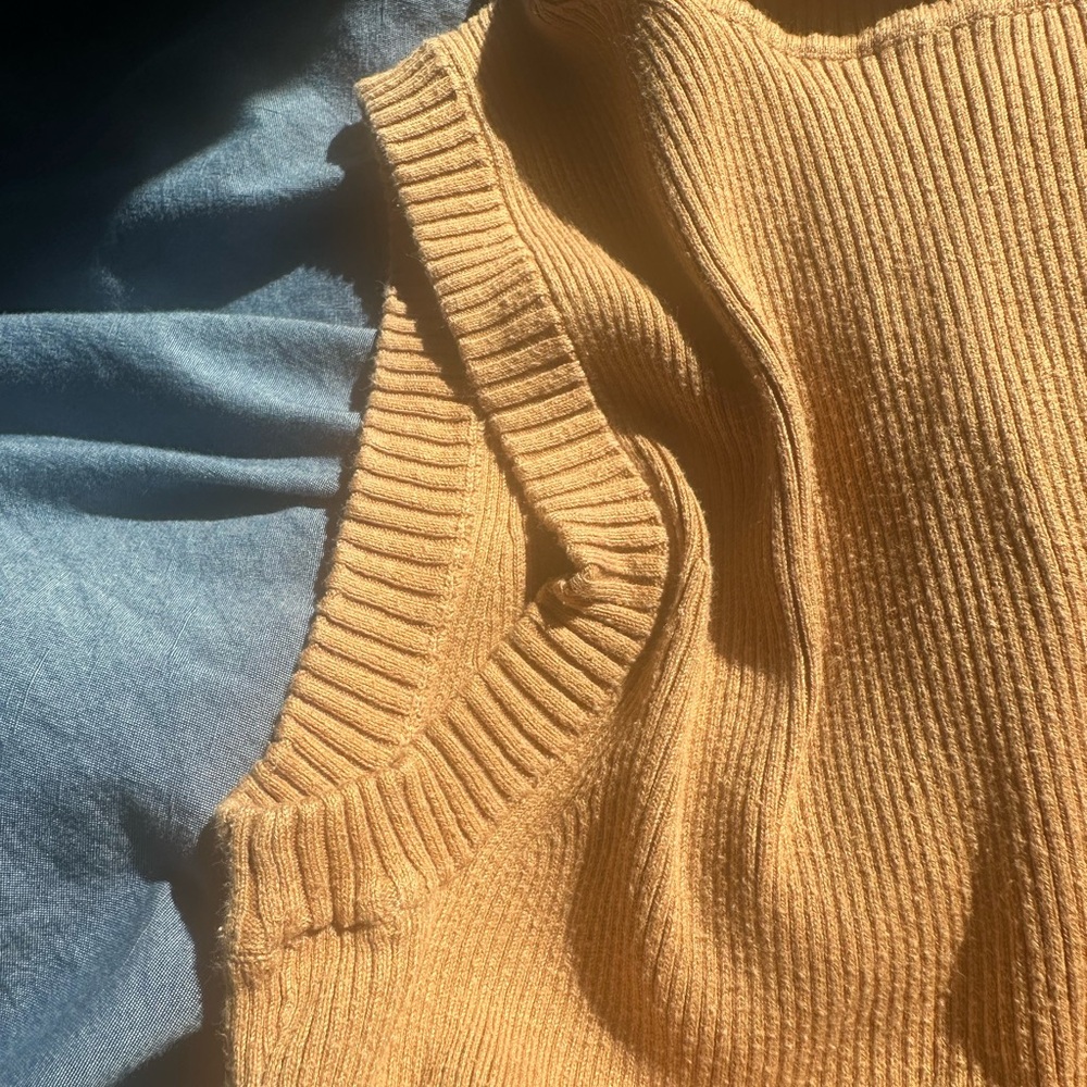 TOCCIN x RTR Chic Tan Midi Dress with Tie-Front - Picture 5 of 16
